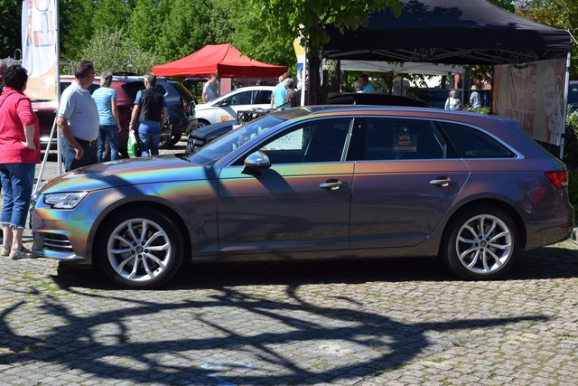 Impressionen: Verkaufsoffener Sonntag mit Automesse in Winsen