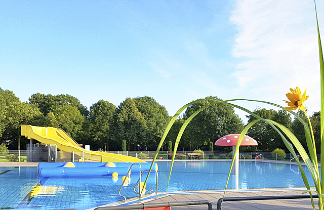 Malerisch gelegen und top gepflegt:
das Bützflether Freibad