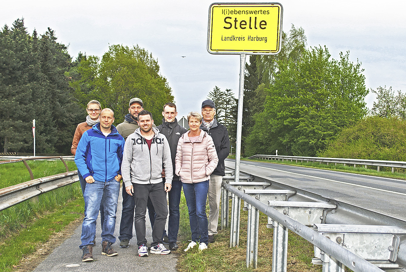 Wollen das Lager verhindern (v. li.): Alexandra Rilk, Christian Kaiser, Marcus Müller,
Sebastian Schaper, Martin Kiesewetter, Sylvia Engber und Klaus Peters