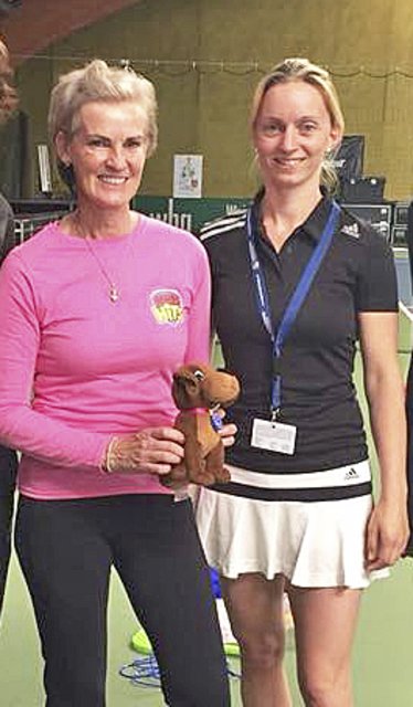 Karolin Marten (re.) mit der 
Profitrainerin Judy Murray