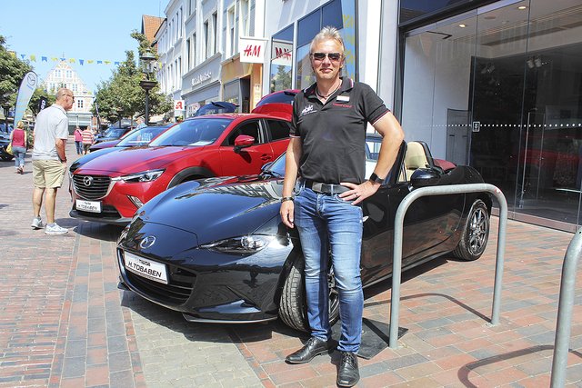 Jens van den Berg von Mazda-Tobaben: 
"Der MX 5 begeistert"
