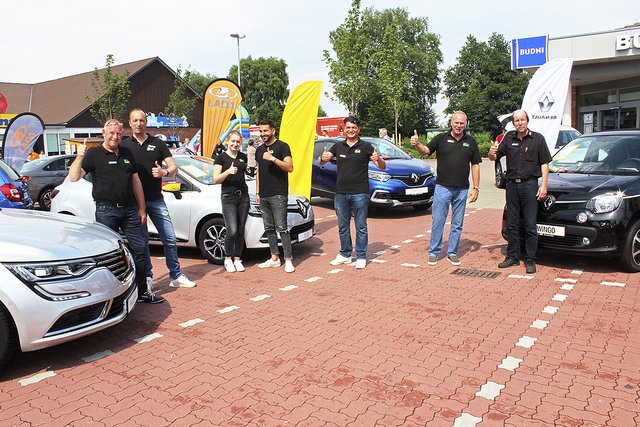 Das Team von S+ K hatte insgesamt 15 Autos dabei