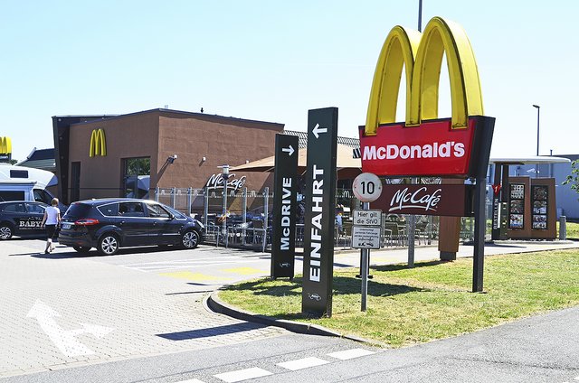 Das McDonalds-Restaurant in Buchholz-Dibbersen ist ein beliebtes Ziel für Familien