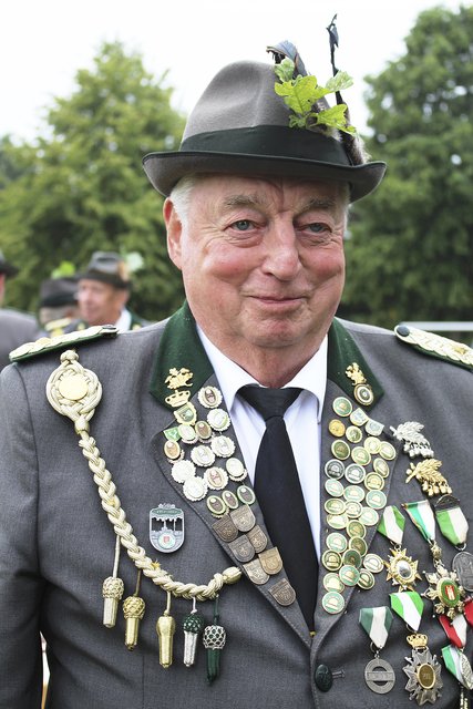 Heinrich von Fintel (80) wurde für seine 60-jährige 
Mitgliedschaft geehrt