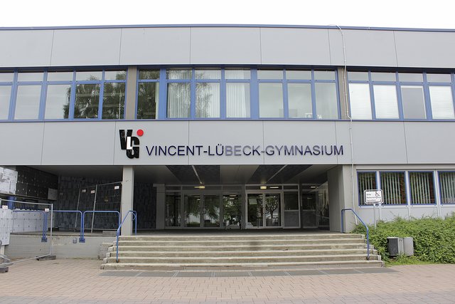 Das VLG mit sanierter Fassade