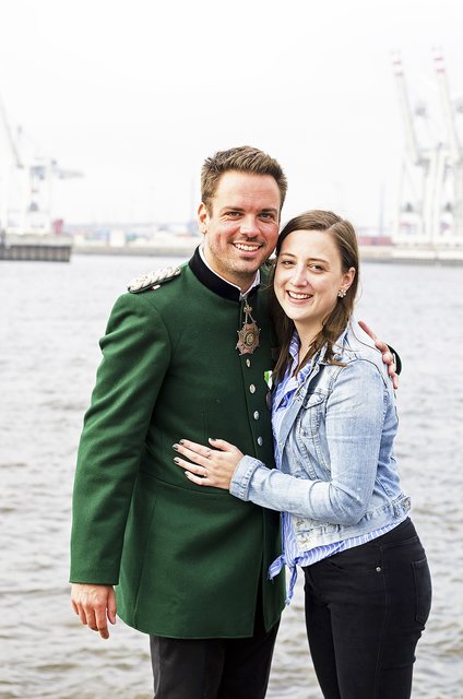 Seine Majestät Jan Hinnerk Zirkel und Königin Lara Weiß freuen sich auf zahlreiche Mitfeiernde beim Schützenfest | Foto: privat