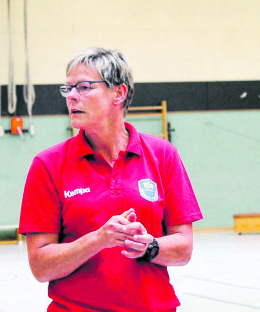 Heike Axmann leitete den
Trainingsauftakt