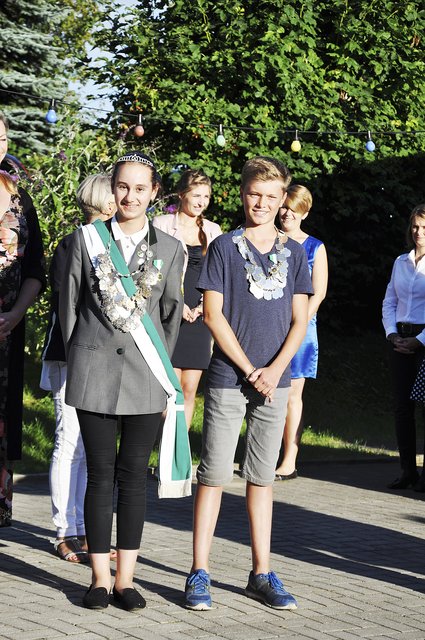 Das Kinderkönigspaar Momo Penzel und Ole Eckelmann bei der Proklamation im vergangenen Jahr | Foto: SV Tötensen-Westerhof