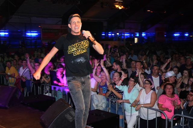 Schlager-Star Axel Fischer in Harsefeld | Foto: Günter Kachmann