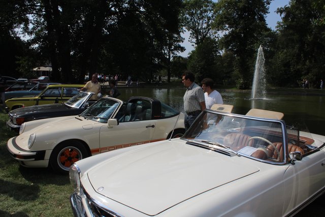 Rund 1.200 Oldtimer gab es zu bestaunen