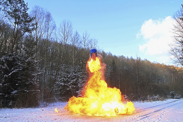 Eine Explosion zu 
Übungszwecken