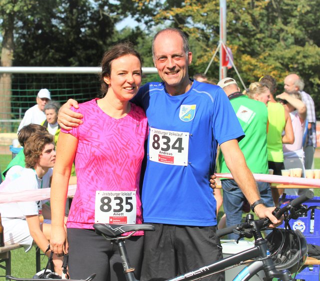 Beim „Bike & Run“ siegten Anett und Andreas Lipowski vom TSV Eintracht Hittfeld