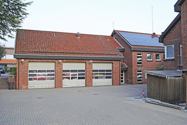 Wird für die Salzhäuser Brandschützer zu eng: das derzeitige Feuerwehrgerätehaus am Rathaus