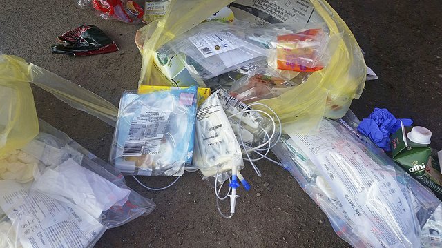 Spritzen und Kanülen gehören nicht in den Gelben Sack