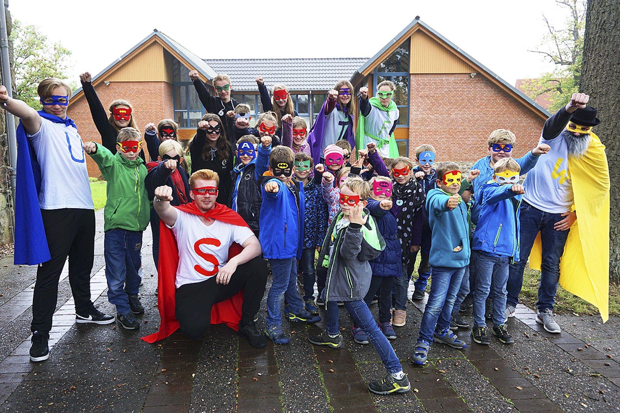 Kinderkirchentage in Neu Wulmstorf: Wahre Helden sind stark und klug