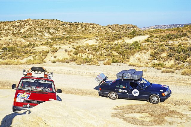 Der Mercedes der beiden Buchholzer war mittendrin: Die "European 5.000" führte die Rallye-Teilnehmer von Bayern über Andorra nach Amsterdam