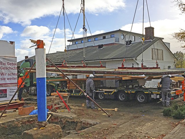 Dach am Haken | Foto: Seel