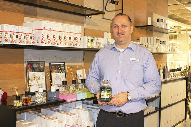Holger Kucharczyk empfiehlt hochwertige Raumdüfte und indirektes Licht