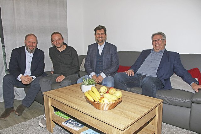Das B+S-Leitungsteam will künftig für ein positives Imgae der Harsefelder Einrichtung sorgen (v.li.): 
Sebastian Beck, Kai Tripmaker, Thomas Betzin und Udo Schmidt  Fotos: jd/B+S