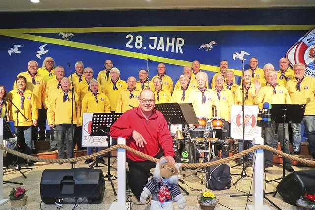 Der Heidjer-Shanty-Chor-Buchholz singt am Samstag, 8. Dezember, um 16 Uhr auf der Bühne | Foto: Chor