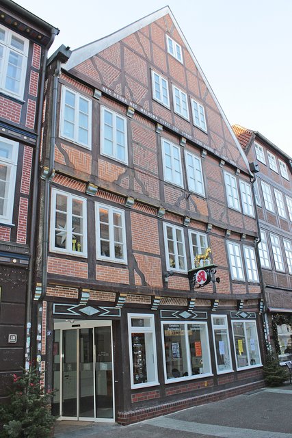 Das Geschäftshaus an der Hökerstraße 17