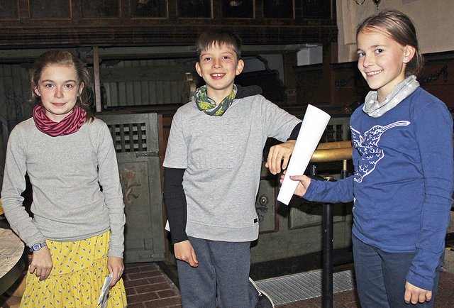 Die "Heiligen drei Könige" sind "alte Hasen": Emma (li.), Liam und Lena