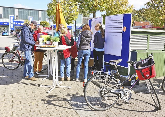 Am Stand interressierten sich viele
für das Thema Radverkehr