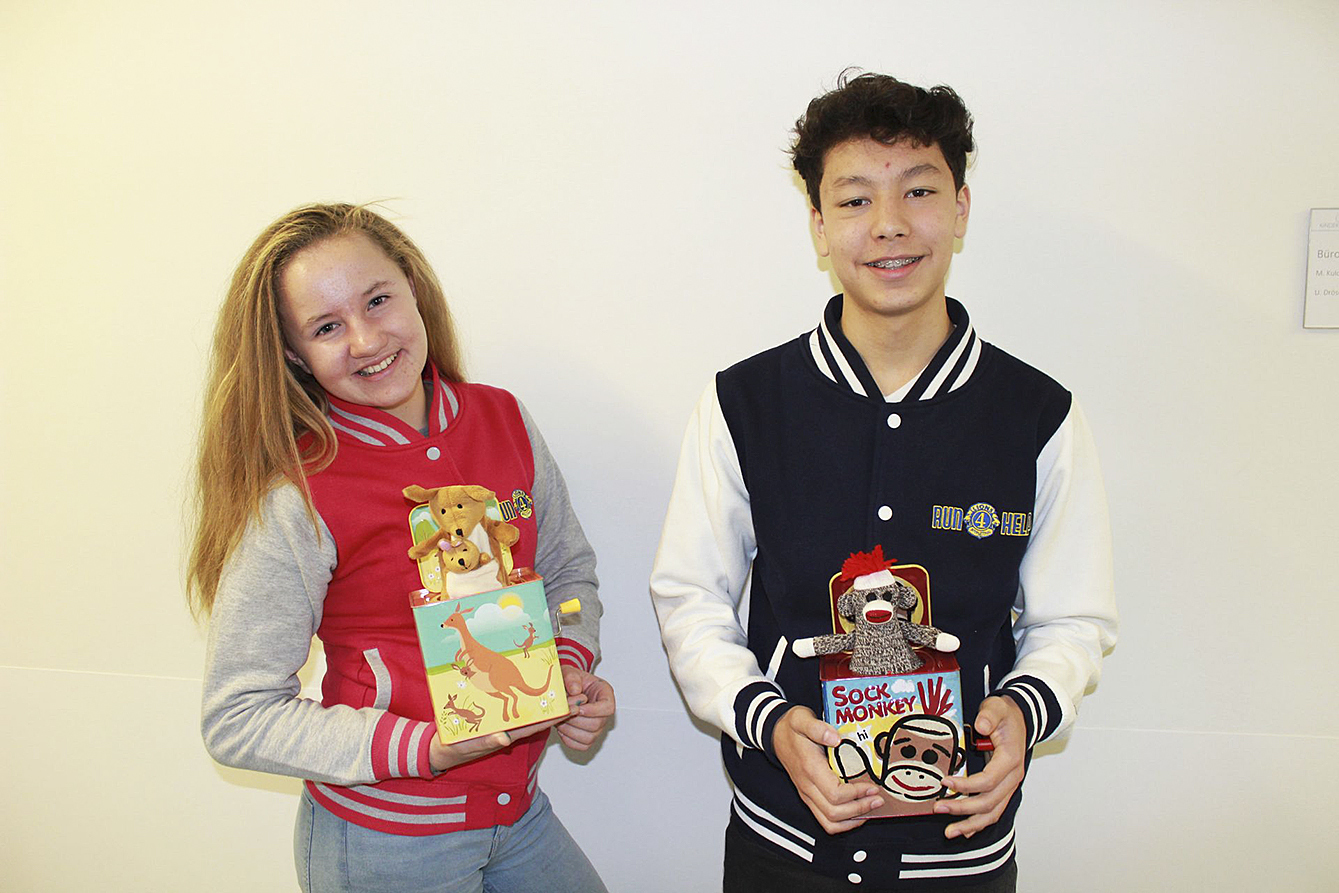 Freuen sich auf Weihnachten: Emmi Lou Hennecke und Scott Philbey
