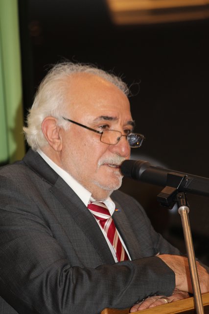 Necdet Savural, Vorsitzender des Hanstedter CDU-Ortsverbands, war es gelungen,  Annegret Kramp-Karrenbauer nach Hanstedt einzuladen