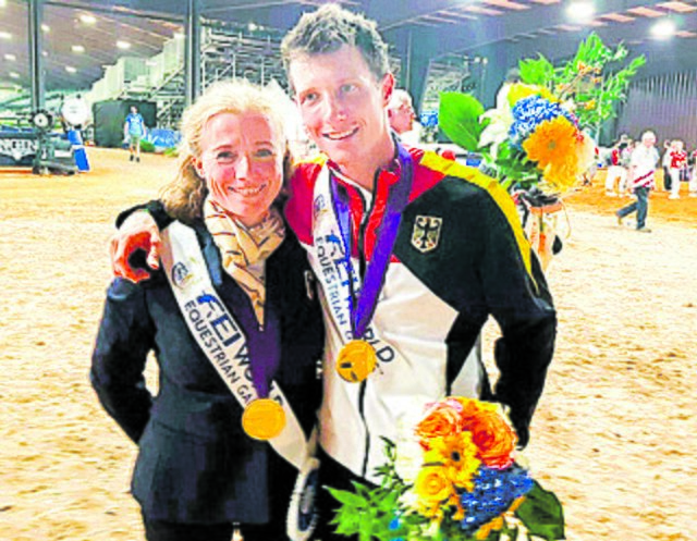 Nominiert als Sportler des Jahres: Voltigierer Jannik Heiland - hier mit Trainerin Barbara Rosiny | Foto: privat