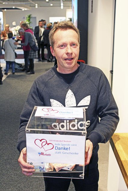Michaelis-Mitarbeiter Andreas Voigts sammelte Spenden zugunsten des SOS-Hofes Bockum bei Amelinghausen