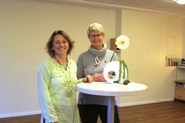 Vereinsvorsitzende Kerstin Wilkening (li.) und Silke von Holten