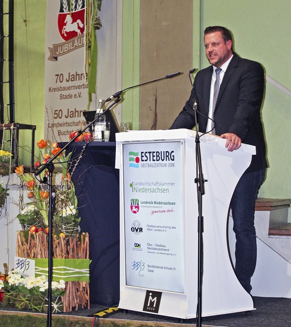 Kritische Worte von Ulrich Buchterkirch