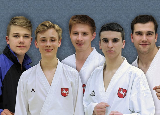 Das Blau-Weiss-Team mit (v.l.): Michael Wurps, Christopher Kantelhardt, Jun-Patrick Raabe, Karim Raad und Martin Wurps holte die Bronzemedaille