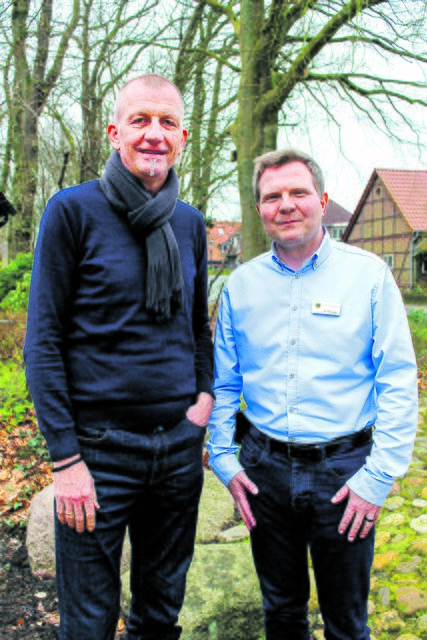 Laden gemeinsam zu dem Elternabend "Kiffen - was soll's!?" ein: Carsten Bünger (Polizeiinspektion Harburg, li.) und
Karsten Ansorgen (Samtgemeinde Hanstedt)