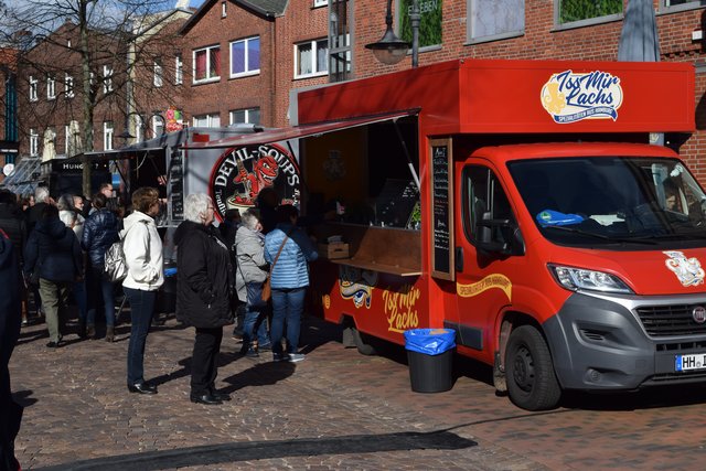 Impressionen: Foodtruck-Meile