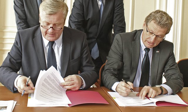 Das Signal ist gesetzt: Die Verkehrsminister unterzeichnen die Vereinbarung
