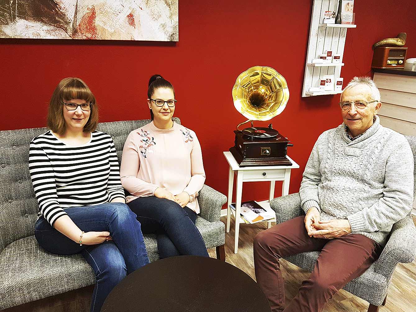 Das Team der Hörstube: Inhaberin Kristin Sieberth, Sarah Fiebach und Klaus-Peter Schubert
Foto: Hörstube