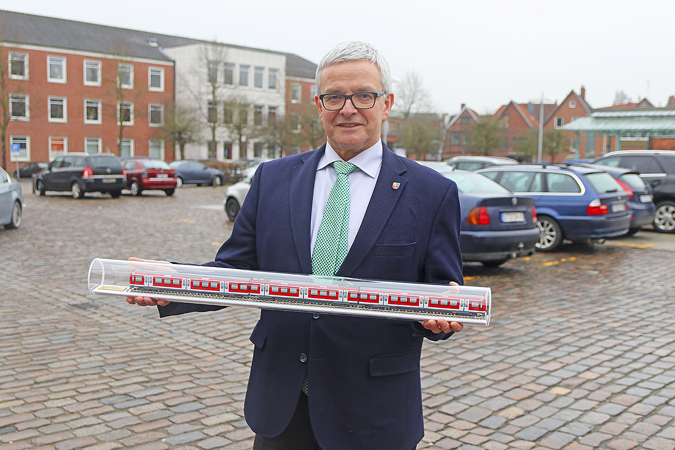 Landrat Michael Roesberg setzt sich für einen
reibungslosen Zugverkehr