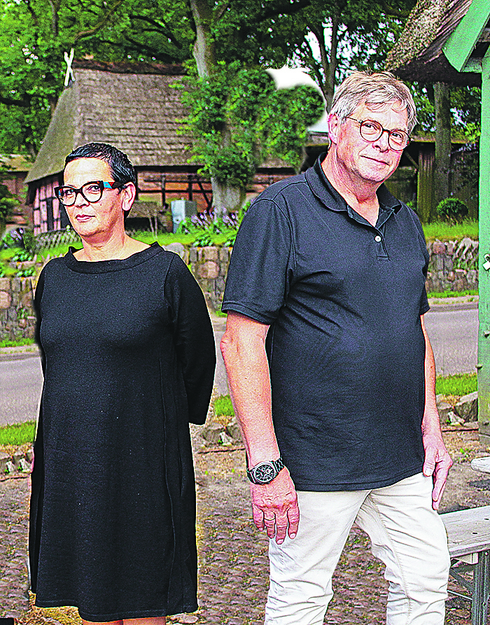Der Rat musste zwischen Christiane Kremer-Stöckl und Paul-H. Mojen entscheiden