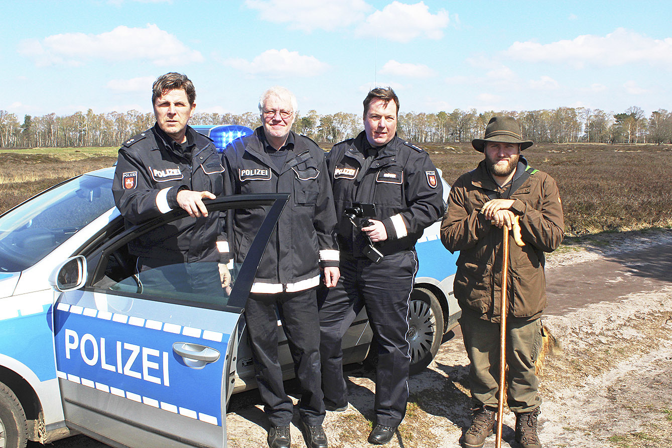 Die Beteiligten (v. li.): Ulf Staroste, Hans-Hermann Overbeck, Jan Krüger und Schäfer Clemens Lippschus