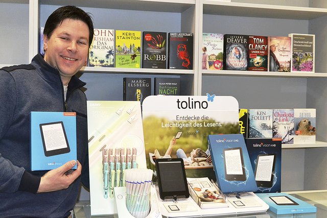 In der "Buchecke Tostedt" sind die neuesten E-Book-Reader und stylische Füllfederhalter von Lamy erhältlich