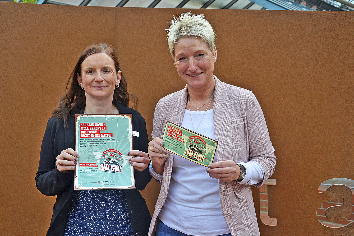 Umweltdezernentin Madeleine Pönitz (li.) und Abfallberaterin Sabine Kiehl riefen zusammen die Kampagne "NO GO" ins Leben Foto: sc