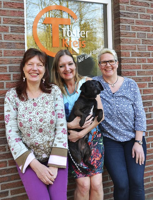 Das Organisationsteam des Frühlingsmarktes (v. li.): Lisa Fenger, Tamara Boos-Wagner 
und Katja Kröger-Mollin