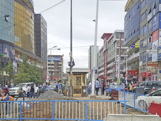 Kontraste: Addis-Abeba ist eine Boomtown ...