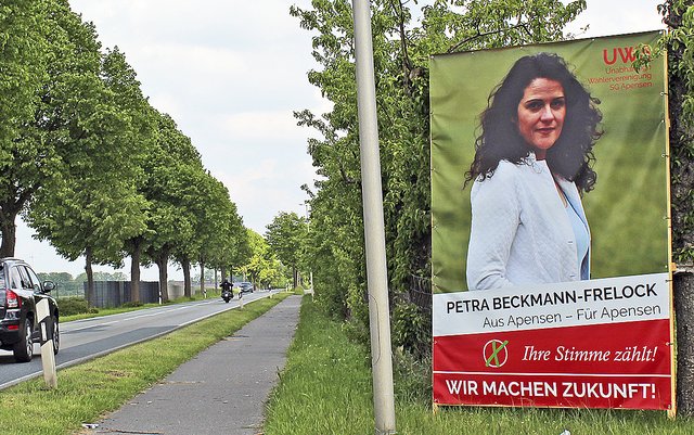 Kandidatin Petra Beckmann-Frelock (UWA) setzt auf den Slogan "Aus Apensen - Für Apensen"