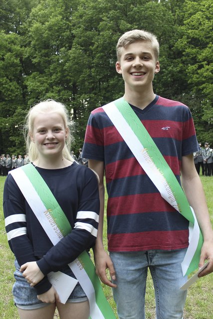 Das Kinderkönigspaar: Merle Röhrs und  Karl Moritz Meyrose