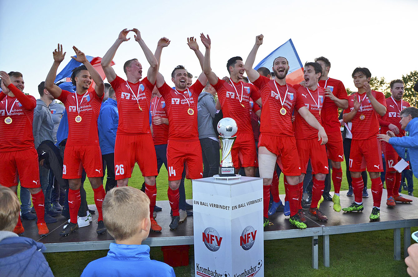 D/A auf der Erfolgsspur: Jubel nach dem Gewinn des Niedersachsenpokals