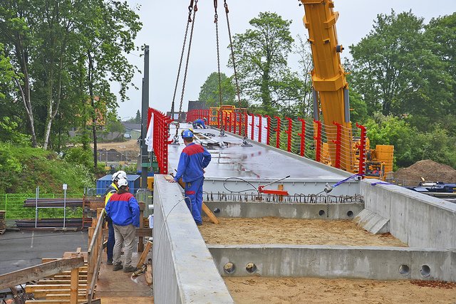 Die Bauarbeiter benötigten Fingerspitzengefühl | Foto: sc