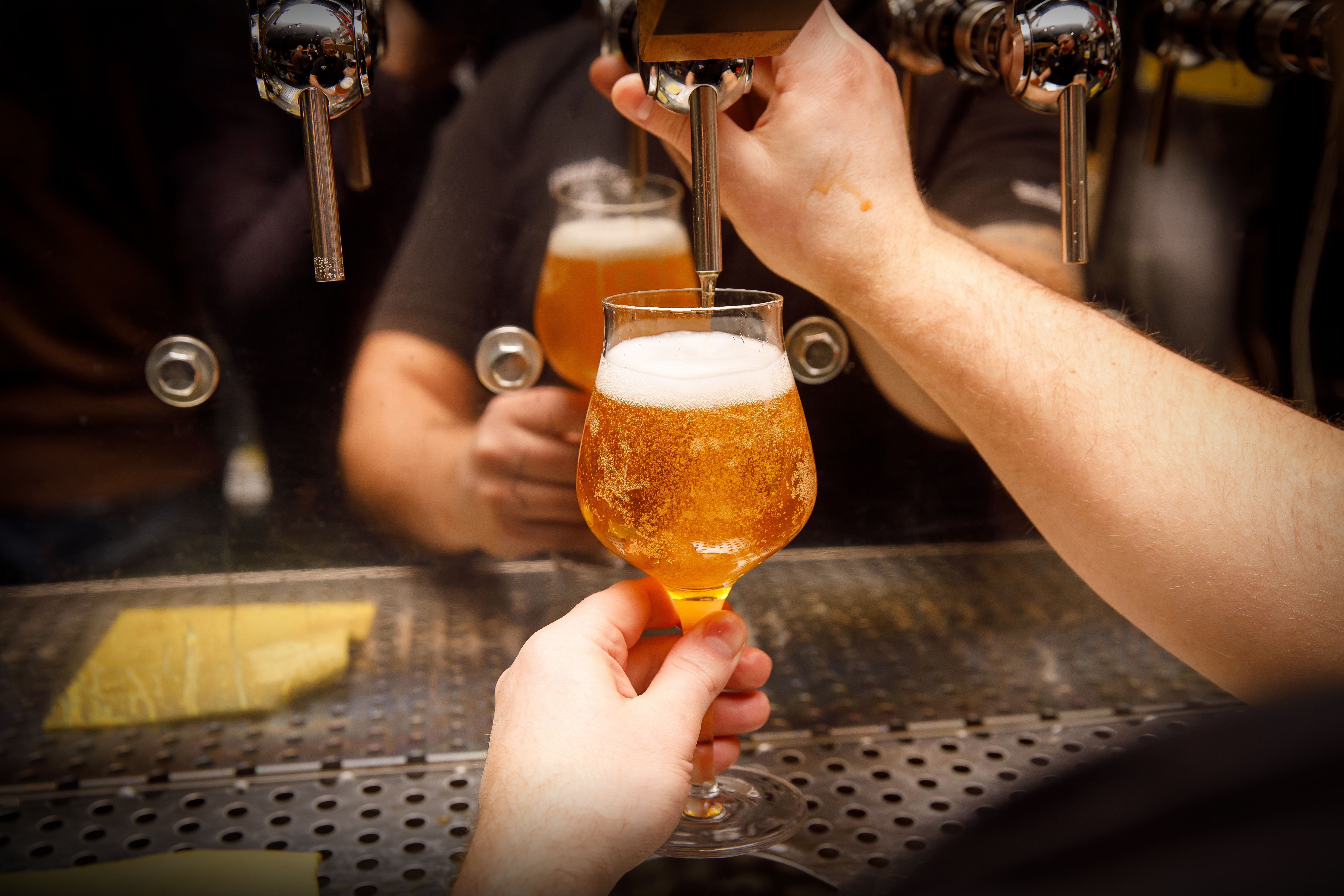 Frisch gezapftes Bier gibt es inzwischen längst nicht mehr in jedem Dorf. Insgesamt haben in den vergangenen zehn Jahren rund 30 Gastronomiebetriebe im Landkreis Stade dichtgemacht